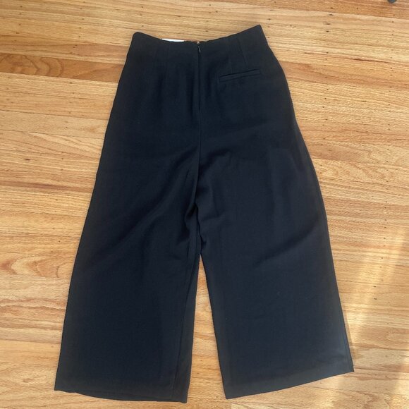 Topshop Cropped Wide Trousers - Black - Picture 4 of 4
